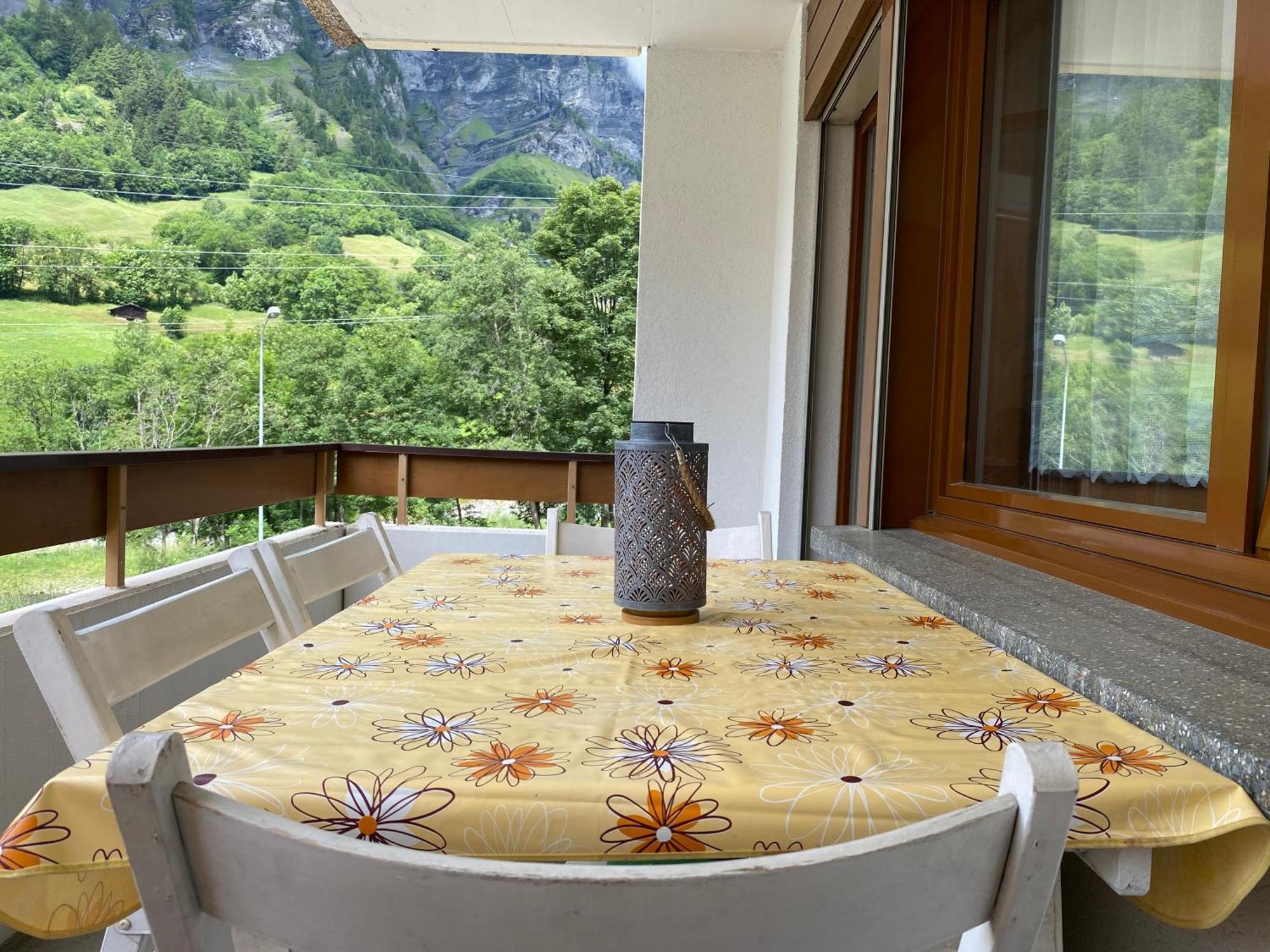 Ferienwohnung Alpen-Zauber 로이커바드 외부 사진